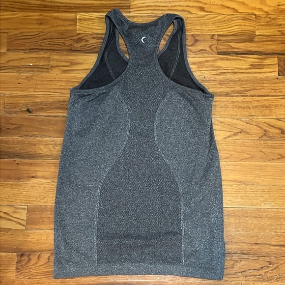 Zyia Fog Copper Charged Tank - Picture 2 of 5